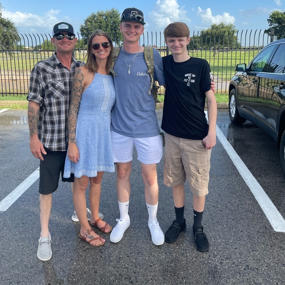 Meet your Posher, Carrie - Picture 8 of 10